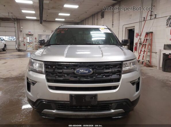 1FM5K8D80JGA29632 2018 FORD FORD EXPLORER Silver Widok zestawu wskaźników