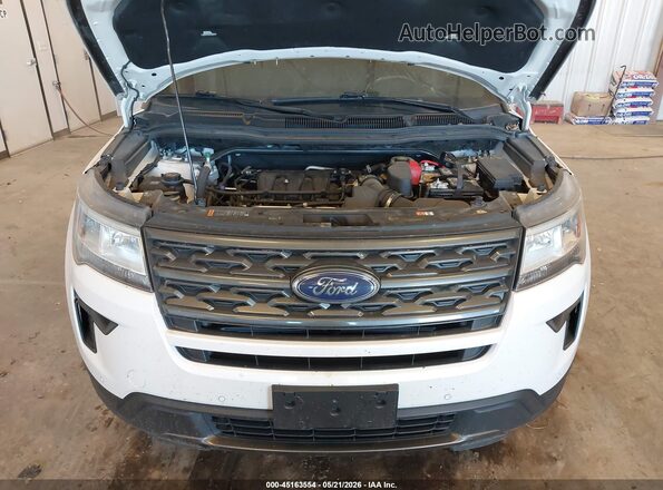 1FM5K8D80KGA14324 2019 FORD EXPLORER White Rear view