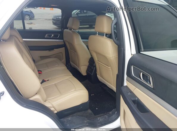 1FM5K8D81HGC65586 2017 FORD EXPLORER White Вид наклейки з VIN-кодом