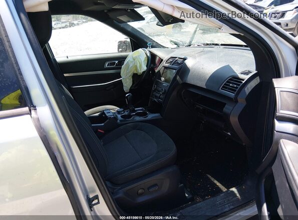 1FM5K8D84KGA74896 2019 FORD EXPLORER Silver Widok wnętrza z przodu