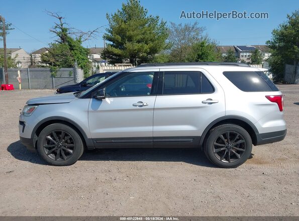1FM5K8D86JGC38213 2018 FORD EXPLORER Silver 360 interior view