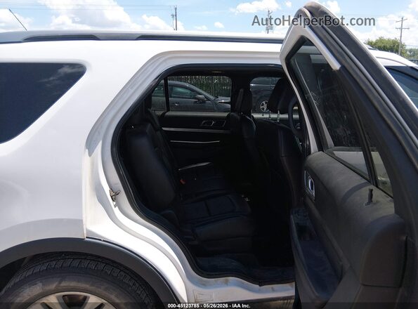 1FM5K8D89JGA16488 2018 FORD EXPLORER White VIN sticker view