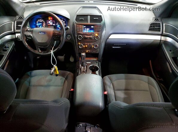 1FM5K8D8XHGA96023 2017 FORD EXPLORER Silver 
