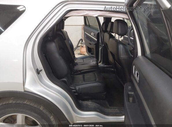 1FM5K8DH4GGC79786 2016 FORD EXPLORER Серебряный Вид наклейки с VIN-кодом