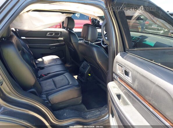 1FM5K8F86HGD17260 2017 FORD EXPLORER Brown Vista de la etiqueta del VIN