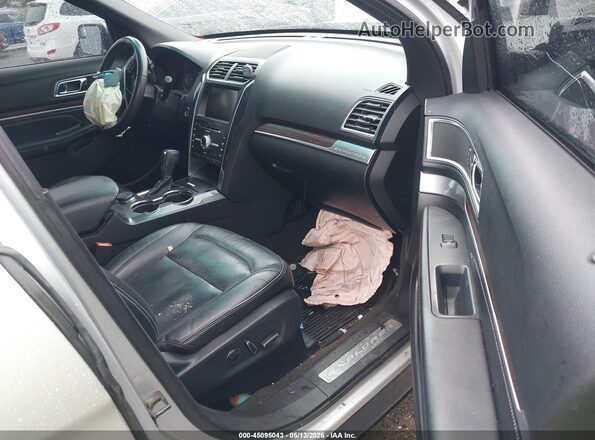 1FM5K8F88GGA18755 2016 FORD EXPLORER Silver Вид салону спереду