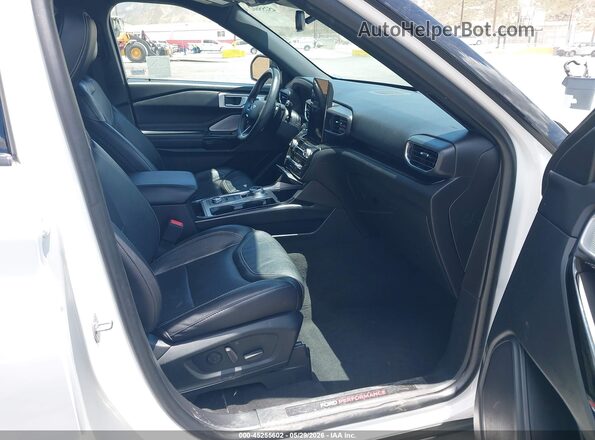 1FM5K8GC2MGA95877 2021 FORD EXPLORER White Front interior view