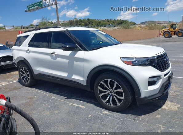 1FM5K8GC2MGA95877 2021 FORD EXPLORER White 360 interior view