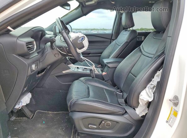 1FM5K8GC8LGD15618 2020 FORD EXPLORER Белый Вид салона спереди