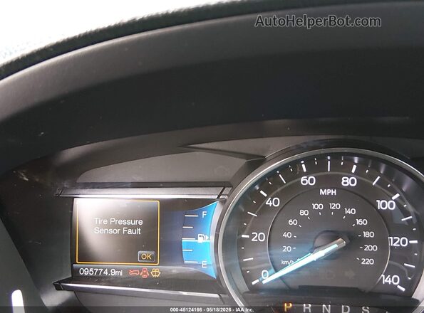 1FM5K8GT0HGD99831 2017 FORD EXPLORER White 