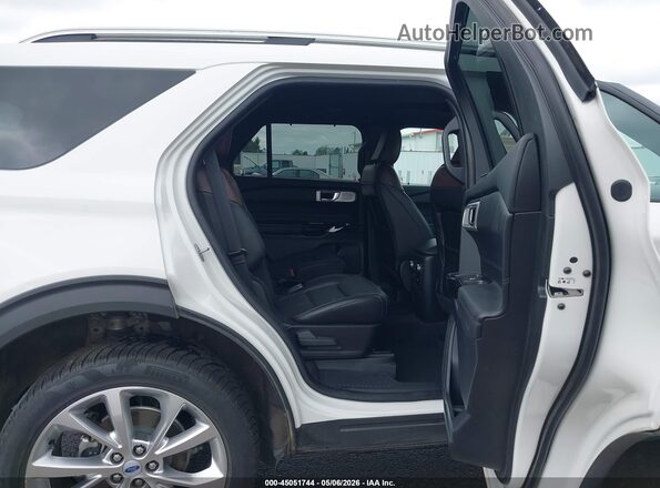 1FM5K8HC4NGC32799 2022 FORD FORD EXPLORER White VIN კოდის სტიკერის ხედი