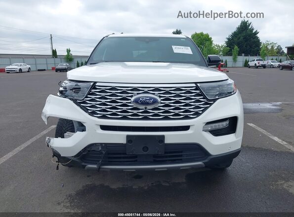 1FM5K8HC4NGC32799 2022 FORD FORD EXPLORER White უკანა სალონის ხედი
