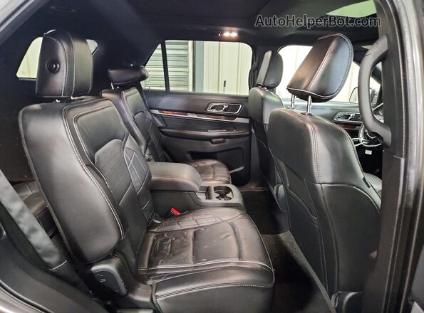 1FM5K8HT2JGC35839 2018 FORD EXPLORER Gray Widok wnętrza z tyłu