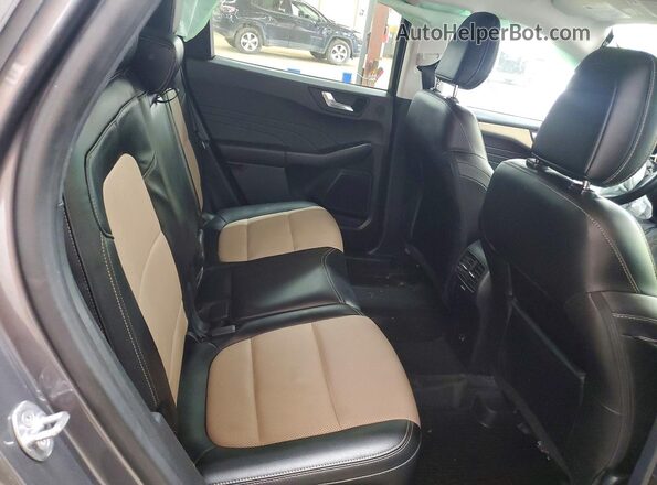 1FMCU0DZ2MUB01657 2021 FORD ESCAPE Silver Vista interior trasera