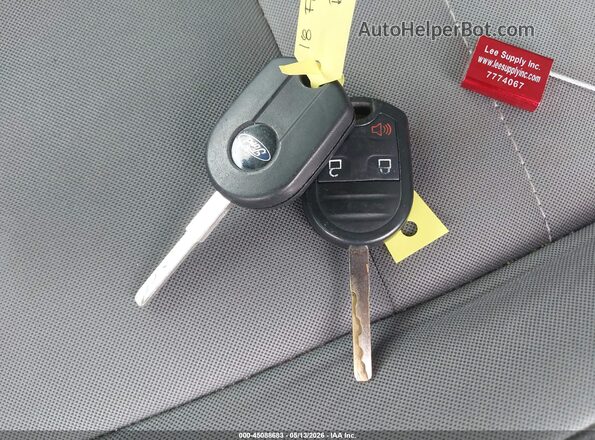 1FMCU0F71JUB23978 2018 FORD ESCAPE Gray Вид панелі приладів