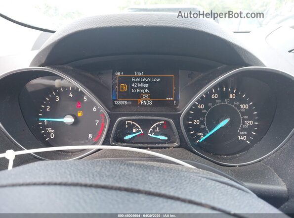 1FMCU0F74HUD91322 2017 FORD ESCAPE Brown Widok tylnych siedzeń