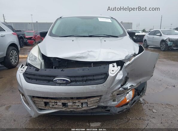 1FMCU0F75GUC57692 2016 FORD ESCAPE Серебряный Вид задней части салона