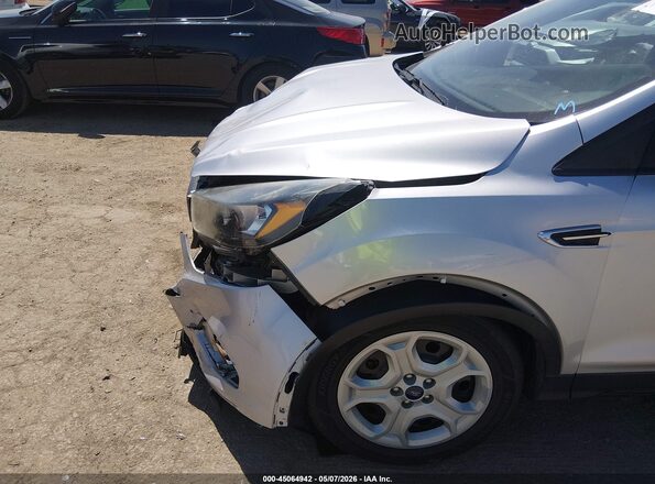 1FMCU0F77KUB62737 2019 FORD ESCAPE Silver Front view
