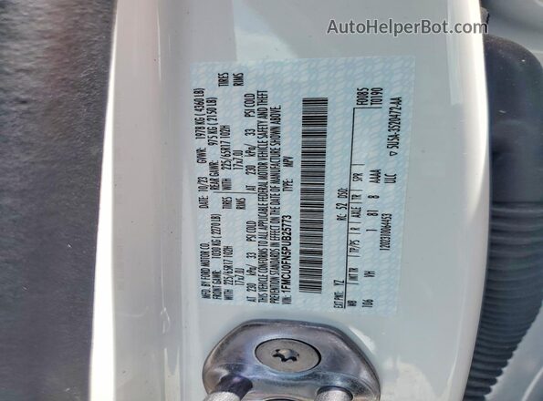 1FMCU0FN5PUB25773 2023 FORD ESCAPE White Շարժիչի բաժամունքի տեսք