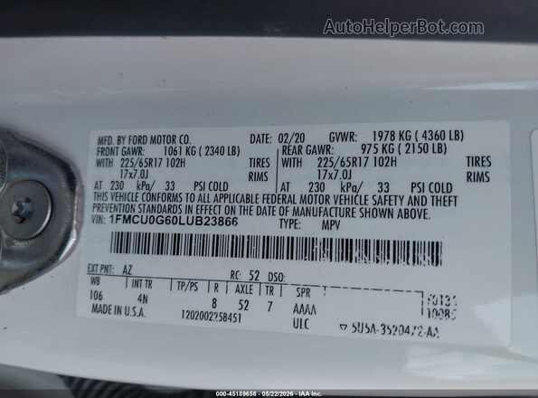 1FMCU0G60LUB23866 2020 FORD ESCAPE White Vista del compartimento del motor