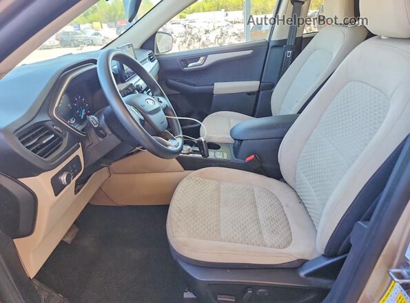 1FMCU0G61LUB24170 2020 FORD ESCAPE Желто-коричневый Вид салона спереди