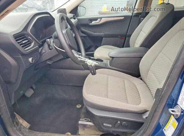 1FMCU0G61LUB43379 2020 FORD ESCAPE Синий Вид салона спереди