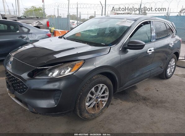 1FMCU0G63LUC62289 2020 FORD ESCAPE Gray Vista tres cuartos delantera izquierda