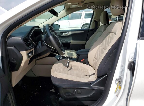 1FMCU0G69LUA79091 2020 FORD ESCAPE White Вид салону спереду