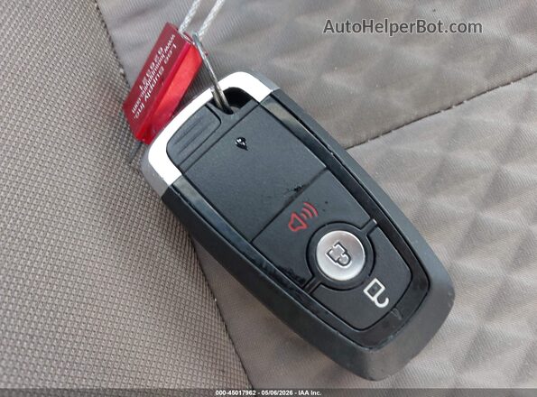 1FMCU0G69LUB97447 2020 FORD ESCAPE Blue Առջևի վահանակի տեսք