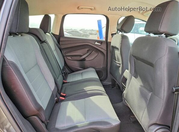 1FMCU0G70GUB73116 2016 FORD ESCAPE Gray Vista interior trasera