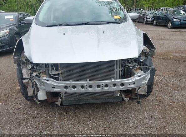 1FMCU0G74GUB92364 2016 FORD ESCAPE Silver Widok wnętrza z tyłu