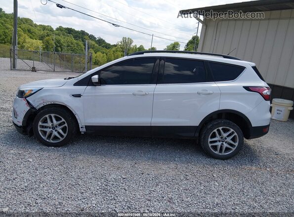 1FMCU0G91JUC65005 2018 FORD ESCAPE White 