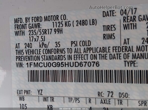 1FMCU0G95HUD67076 2017 FORD ESCAPE Белый 