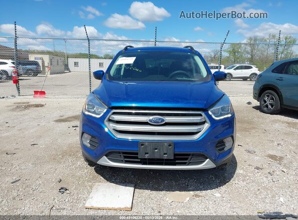 1FMCU0GD0HUF03215 2017 FORD ESCAPE Blue Widok zestawu wskaźników