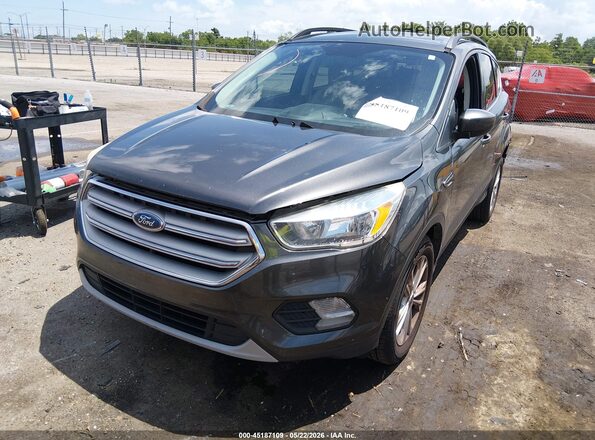 1FMCU0GD0JUB36130 2018 FORD ESCAPE Gray Առջևի ձախ երեք քառորդ տեսարան