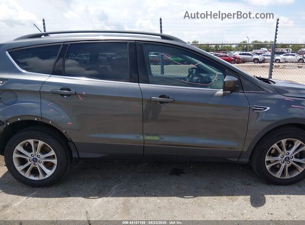 1FMCU0GD0JUB36130 2018 FORD ESCAPE Gray Սալոնի 360 աստիճան տեսք