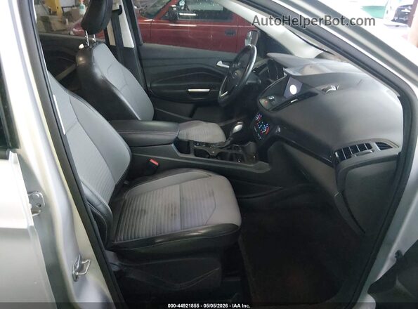 1FMCU0GD1KUC33757 2019 FORD ESCAPE Silver 
