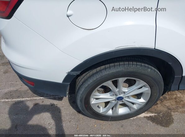 1FMCU0GD2HUD78315 2017 FORD ESCAPE White უკანა სალონის ხედი