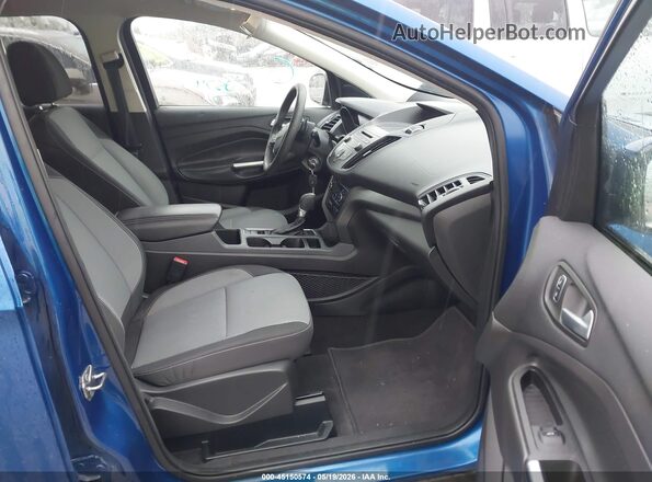 1FMCU0GD2HUE91598 2017 FORD ESCAPE Blue Vista interior delantera