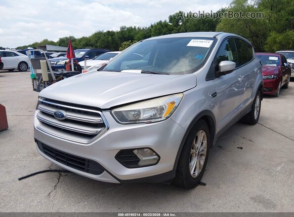 1FMCU0GD2HUF01885 2017 FORD ESCAPE Silver Առջևի ձախ երեք քառորդ տեսարան