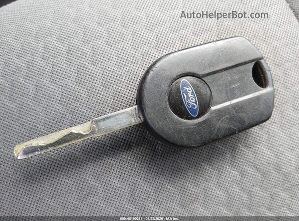 1FMCU0GD2HUF01885 2017 FORD ESCAPE Silver Առջևի վահանակի տեսք