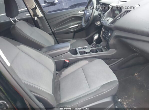 1FMCU0GD3JUC13198 2018 FORD ESCAPE Black Вид салону спереду