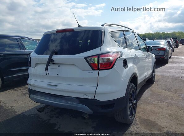 1FMCU0GD4JUA00700 2018 FORD ESCAPE White Tył prawy