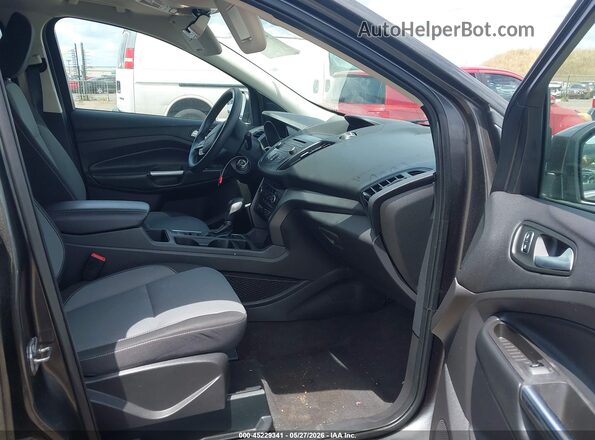 1FMCU0GD5JUC77033 2018 FORD ESCAPE Gray Вид салону спереду