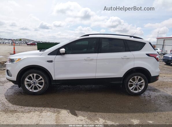 1FMCU0GD6JUD36784 2018 FORD ESCAPE White 360 interior view