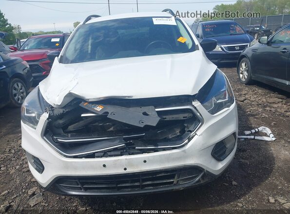 1FMCU0GD6JUD42262 2018 FORD ESCAPE White Instrument cluster view