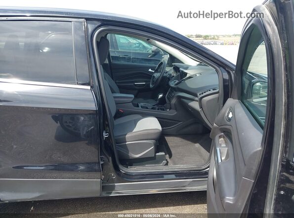 1FMCU0GD6KUA34848 2019 FORD ESCAPE Черный Вид салона спереди