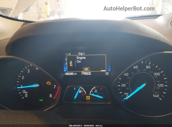 1FMCU0GD7HUB90986 2017 FORD ESCAPE Серебряный Вид задних сидений