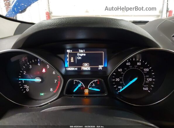 1FMCU0GD7HUE73257 2017 FORD ESCAPE Blue Widok tylnych siedzeń