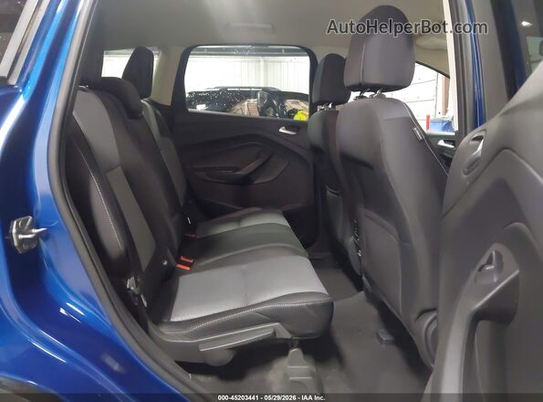 1FMCU0GD7HUE73257 2017 FORD ESCAPE Blue Widok naklejki z numerem VIN